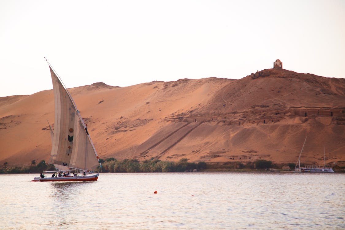 Hurghada: Private Day Trip to Luxor