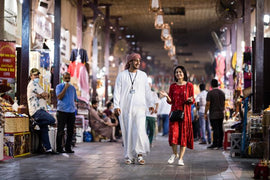 迪拜：徒步之旅（阿拉丁：露天市场、游船和美食品尝）