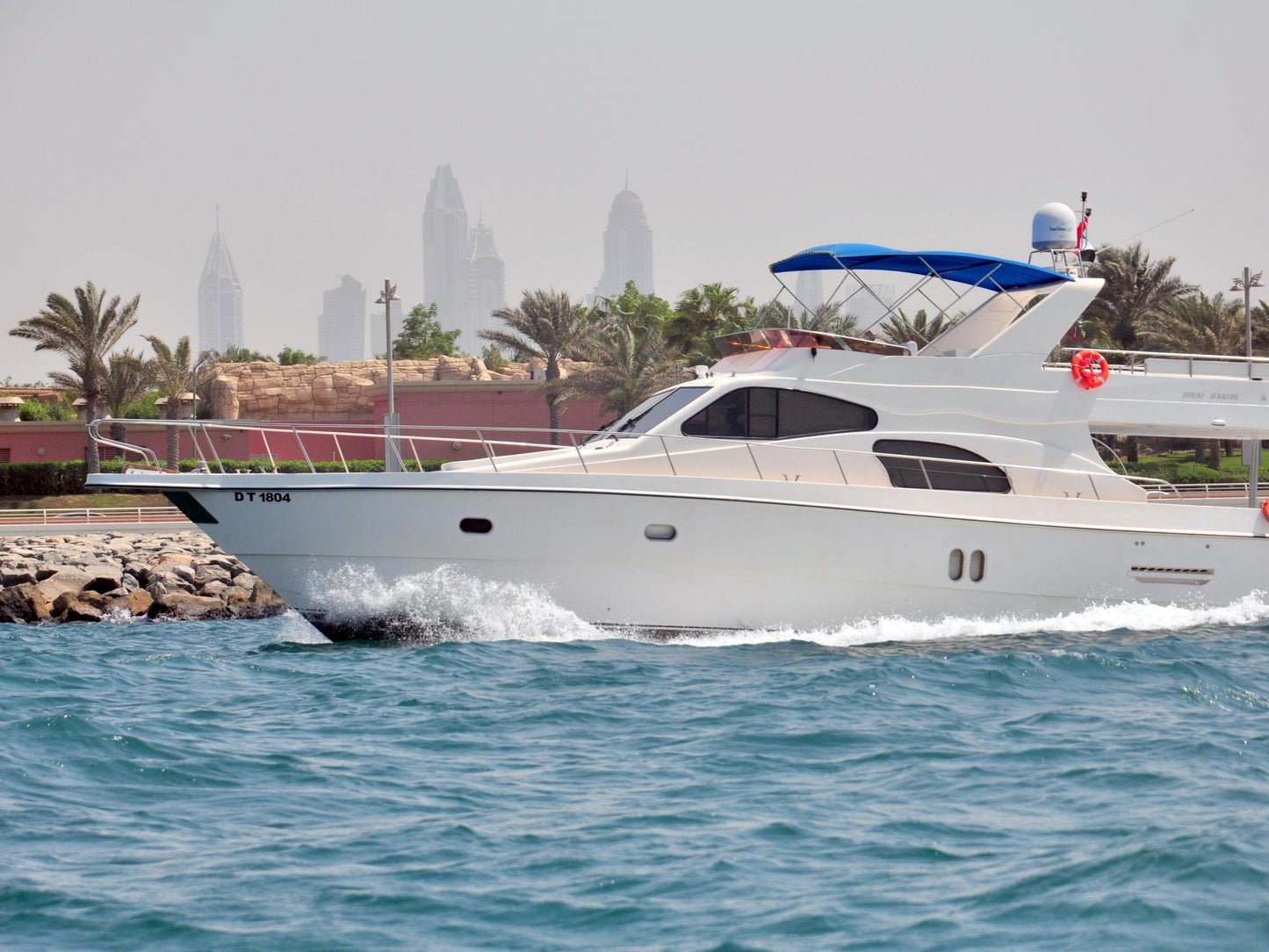 Dubaï : visite privée en yacht de 75 pieds