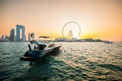 Dubai: 65 ft Azimut privéjachtverhuur