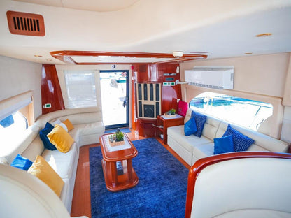 Dubaï : visite privée en yacht de 75 pieds