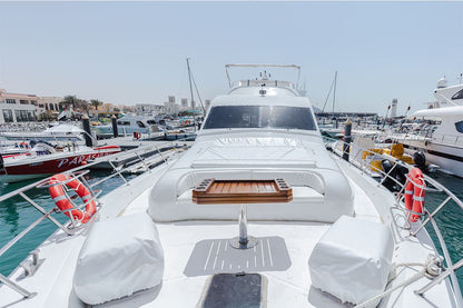 Dubái: tour privado en yate de 82 pies