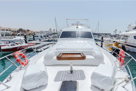 Dubai: Tour Privato in Yacht da 82 Piedi