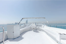 Dubai: Tour Privato in Yacht da 82 Piedi
