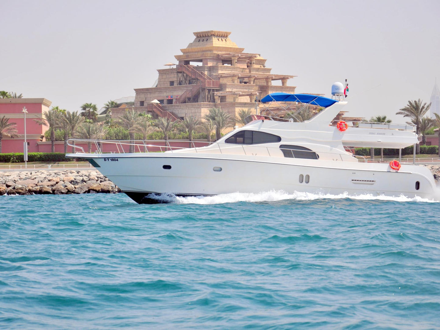 Dubaï : visite privée en yacht de 75 pieds