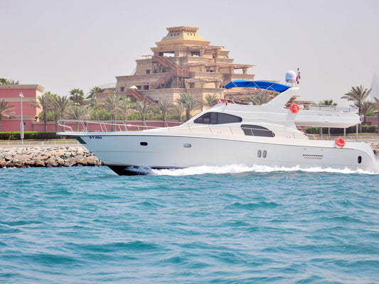 Dubai: Private 75FT Yacht Tour