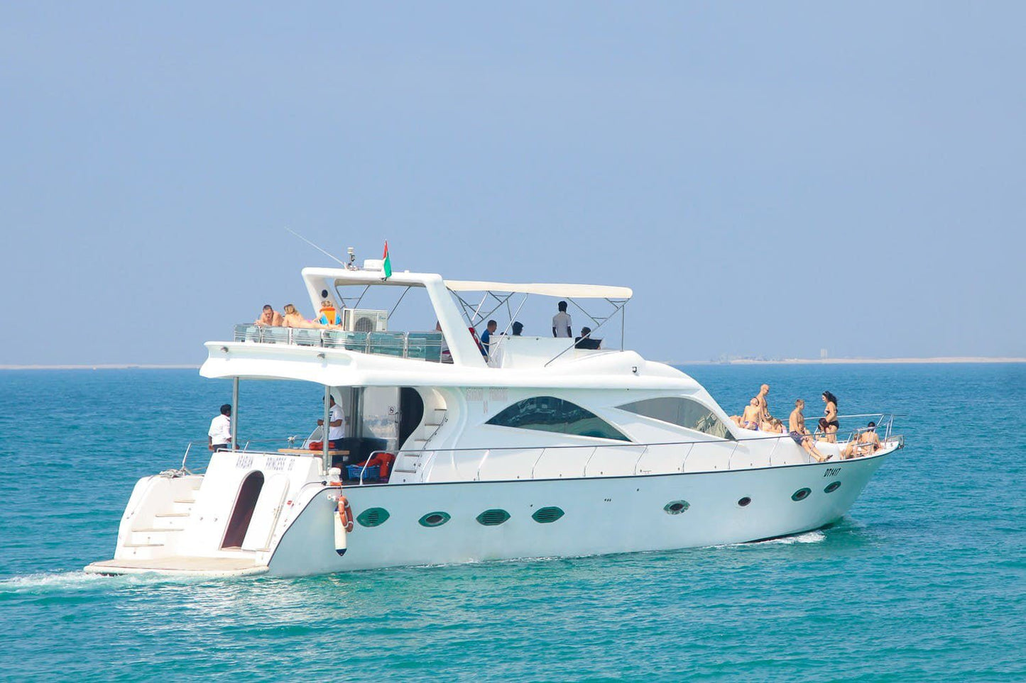 Dubái: tour privado en yate de 80 pies
