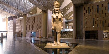 大エジプト博物館の優先入場チケット、ガイド付きツアー、ツタンカーメン ショー