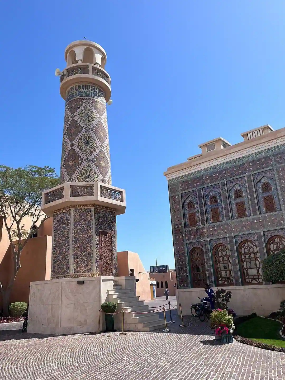 Doha: tour privato della città con ingresso al Museo delle Illusioni