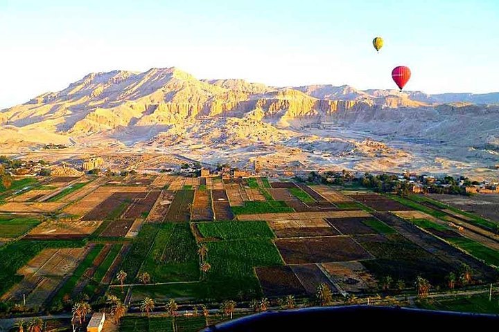 Luxor: Full - Day Hot Air Balloon Ride with East and West Bank Private Tour
