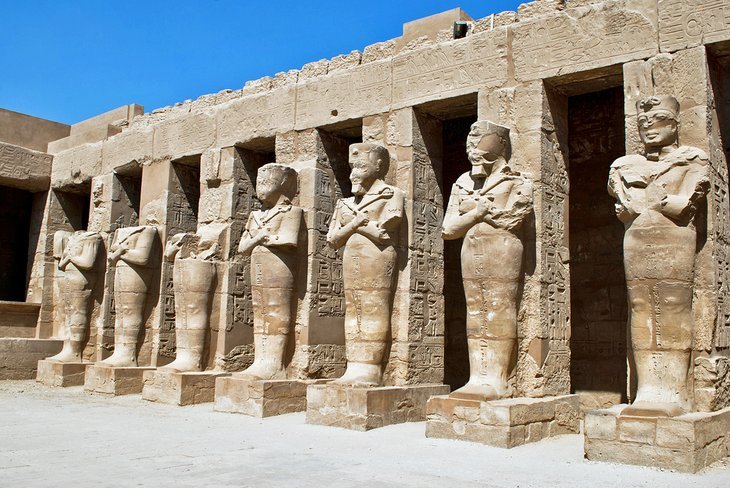 Luxor: Full - Day Hot Air Balloon Ride with East and West Bank Private Tour