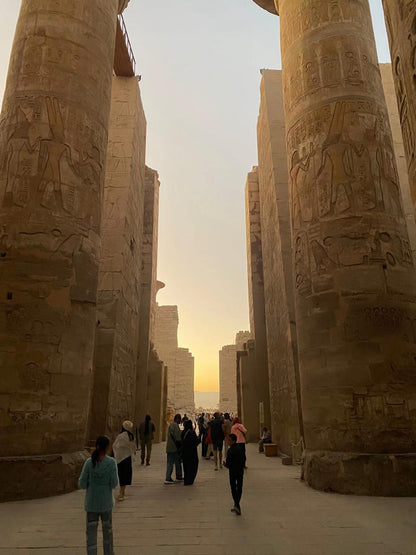 Luxor: Hot Air Balloon Ride with East and West Bank Private Guided Tour