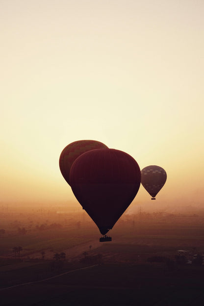 Luxor: Luxury Sunrise Hot Air Balloon Ride with Nile & Temple Views