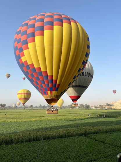 Luxor: Luxury Sunrise Hot Air Balloon Ride with Nile & Temple Views