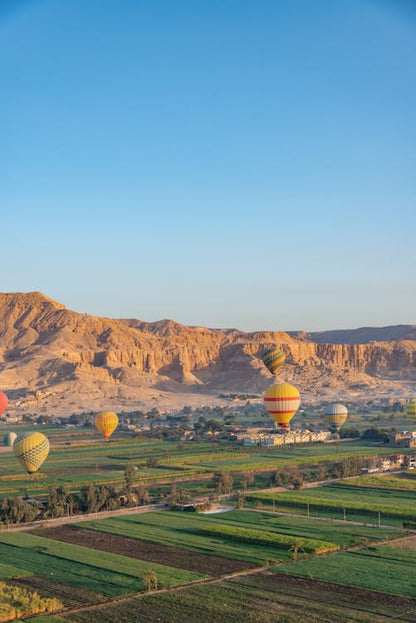 Luxor: Luxury Sunrise Hot Air Balloon Ride with Nile & Temple Views