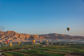 Luxor: Luxury Sunrise Hot Air Balloon Ride with Nile & Temple Views