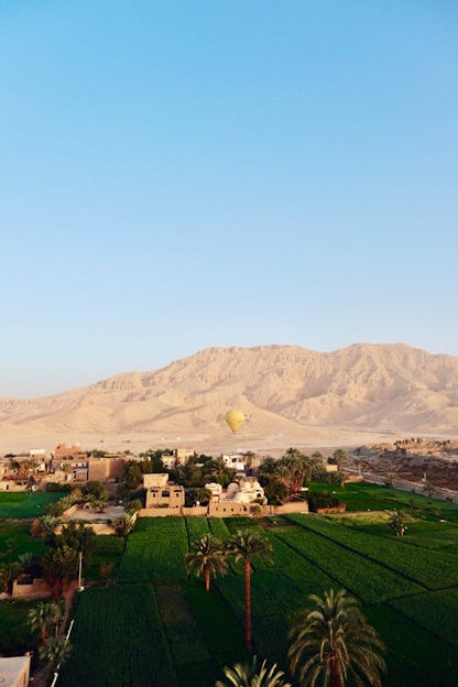 Luxor: Luxury Sunrise Hot Air Balloon Ride with Nile & Temple Views