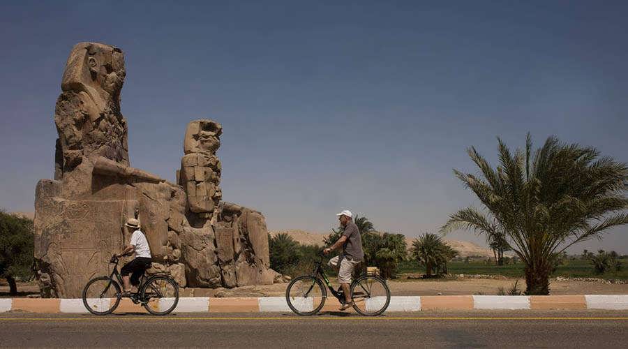 Luxor: Private Bike Tour to Valley of the Kings and Valley of the Nobles