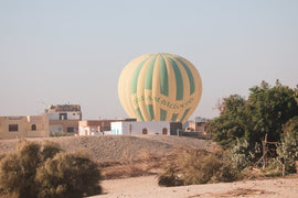 Luxor: Sunrise Hot Air Balloon Flight over the West Bank