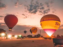 Luxor: Sunrise Hot Air Balloon Ride over Luxor Ancient Landmarks