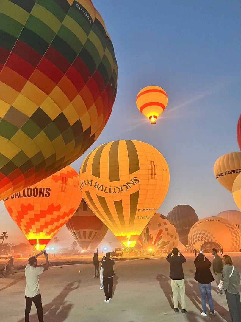 Luxor: Sunrise Hot Air Balloon Trip
