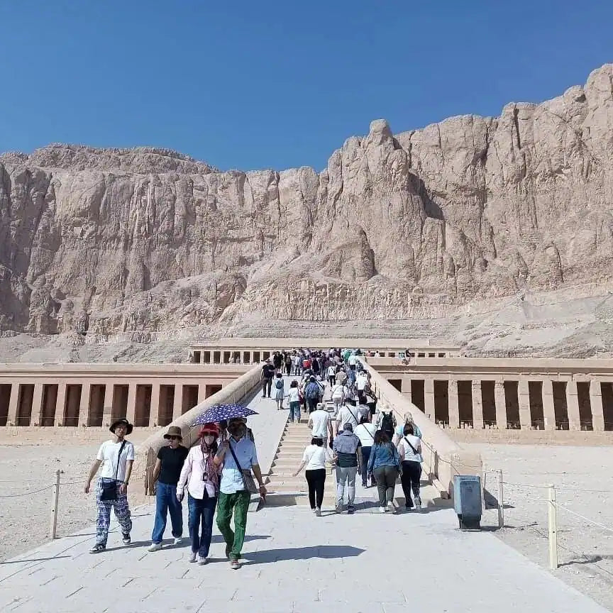 Luxor: Túmulos de Tutancâmon, Vale dos Reis e Templo de Hatshepsut - Tour Privado