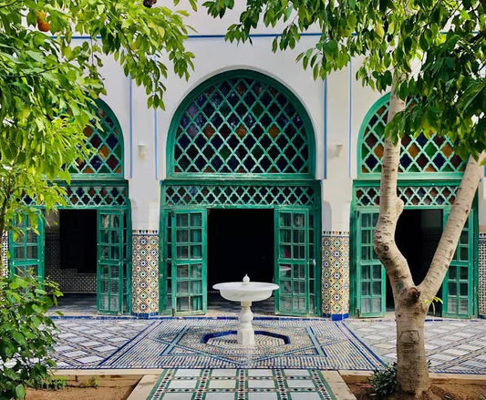 Marrakech: Guided City Tour of Koutoubia Mosque, Saadian Tombs, and Bahia Palace