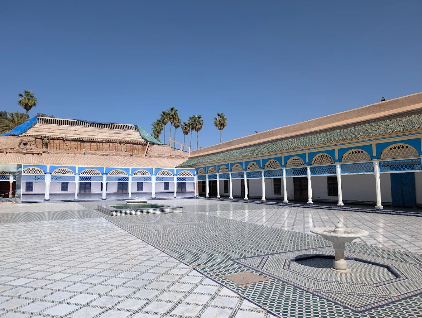 Marrakech: Guided City Tour of Koutoubia Mosque, Saadian Tombs, and Bahia Palace
