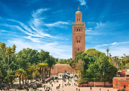 Marrakech: Majorelle & Menara Gardens Tour with Horse Carriage Ride