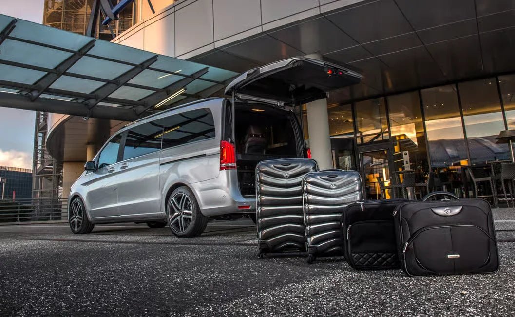 Marrakech: Private Transfer between Marrakech and Casablanca or Casablanca Airport