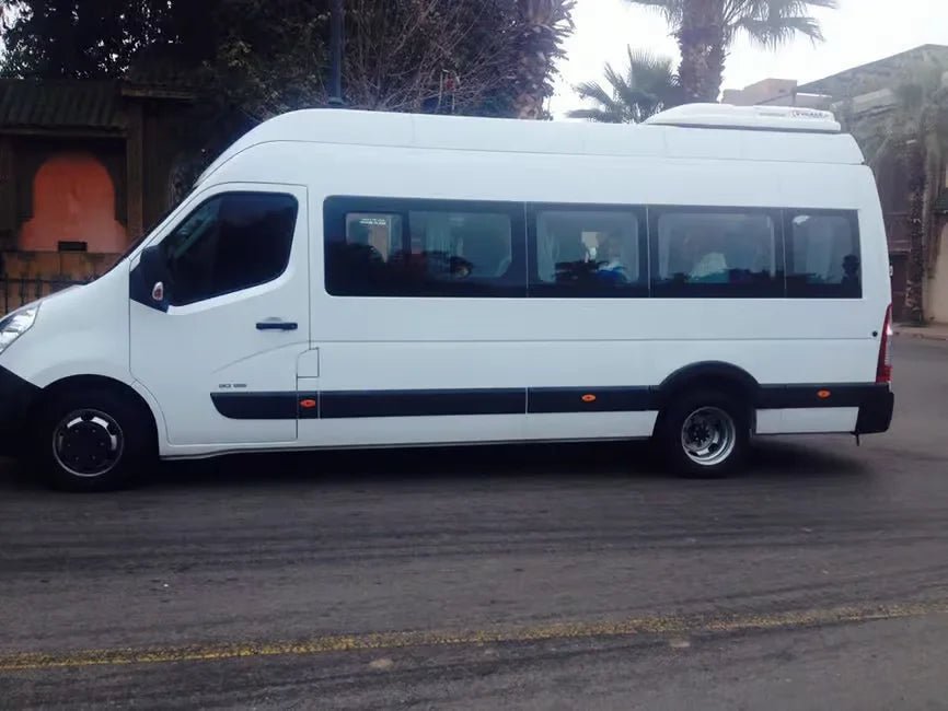 Marrakech: Private Transfer between Marrakech and Casablanca or Casablanca Airport