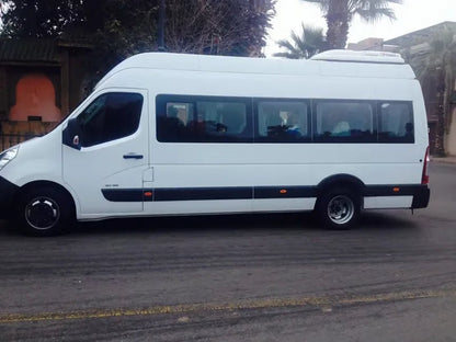 Marrakech: Private Transfer between Marrakech and Casablanca or Casablanca Airport