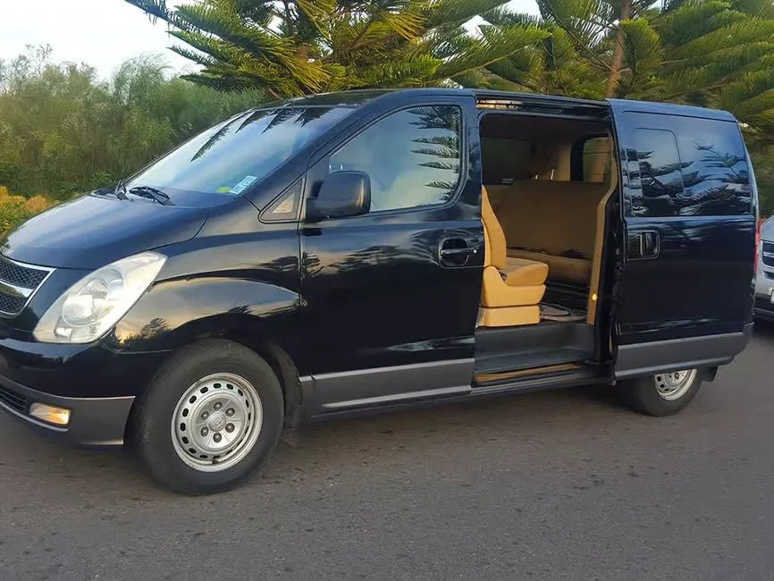 Marrakech: Private Transfer between Marrakech and Casablanca or Casablanca Airport