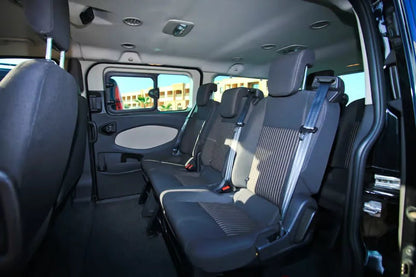 Marrakech: Private Transfer between Marrakech and Casablanca or Casablanca Airport