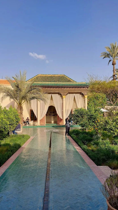 Marrakech: Walking Tour of Ben Youssef Madrasa, Secret Garden and Souks