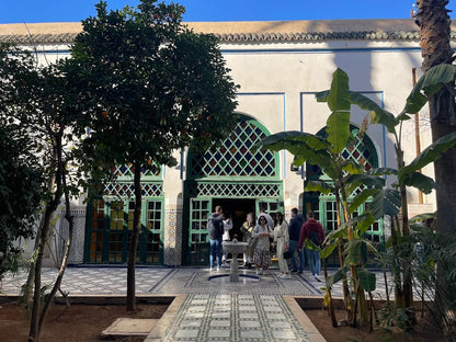 Marrakech: Walking Tour to Bahia Palace, Ben Youssef Medersa and Souks