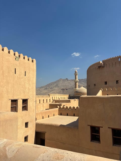 Muscat: Day Trip to Nizwa and Jebel Shams