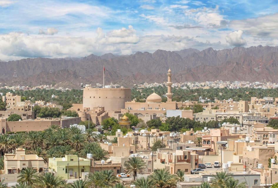 Muscat: Day Trip to Nizwa and Jebel Shams