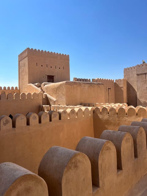 Muscat: Day Trip to Nizwa and Jebel Shams
