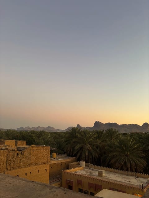 Muscat: Day Trip to Nizwa and Jebel Shams