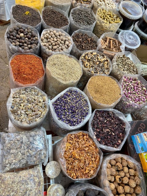 Muscat: Day Trip to Nizwa and Jebel Shams