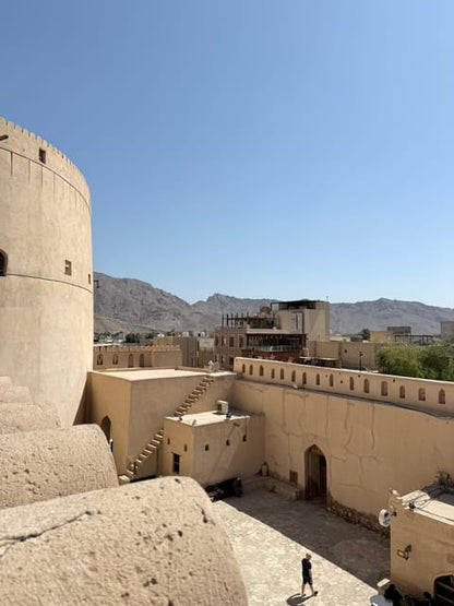 Muscat: Day Trip to Nizwa and Jebel Shams