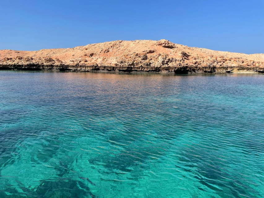 Muscat: Daymaniat Islands Snorkeling Trip