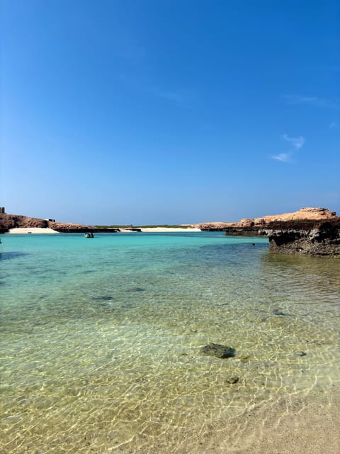Muscat: Daymaniat Islands Snorkeling Trip