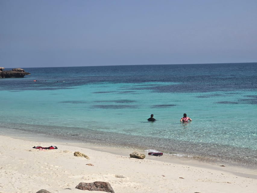 Muscat: Daymaniyat Islands Scuba Diving Trip