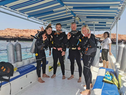 Muscat: Daymaniyat Islands Scuba Diving Trip