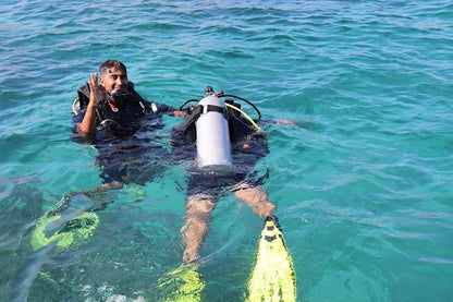 Muscat: Daymaniyat Islands Scuba Diving Trip