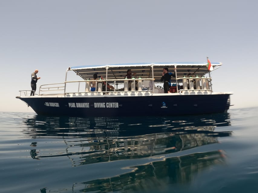 Muscat: Daymaniyat Islands Scuba Diving Trip