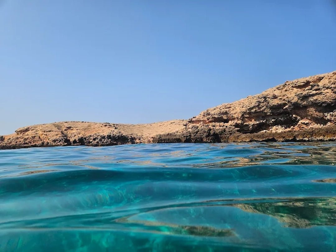 Muscat: Daymaniyat Islands Snorkeling and Try - Dive with BBQ Lunch