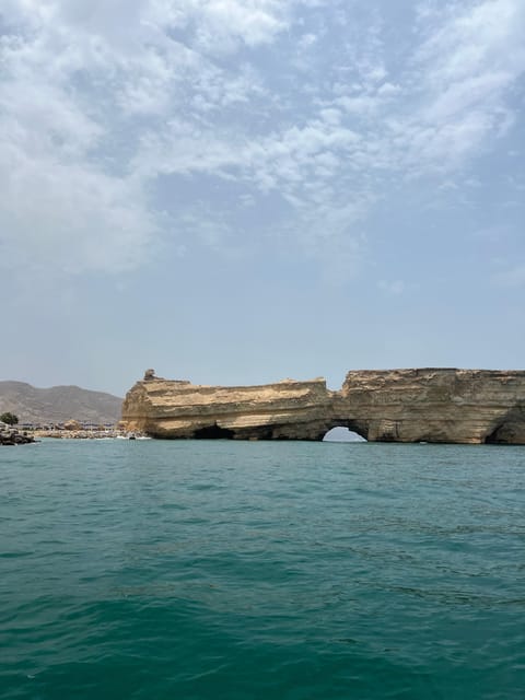 Muscat: Dolphin Watching and Snorkeling Boat Trip